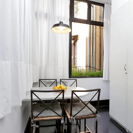 Romac Leone Apartment Rome