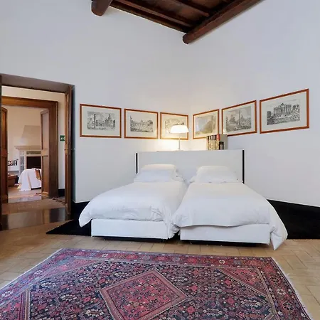 Romac Leone Apartment