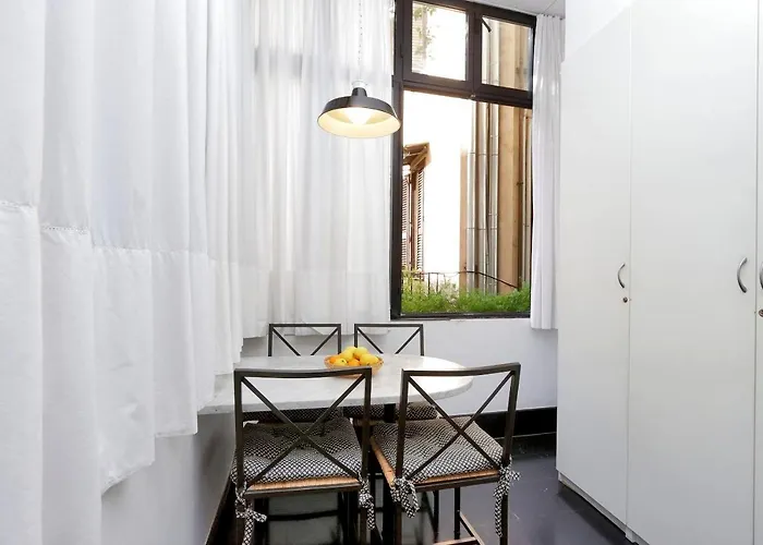 Romac Leone Apartment Rome